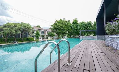 For Sale: Detached Houses at Sena Park Grand Ramindra (122 sq.wah | 6 Bedrooms | 6 Bathrooms | 4 Parking | Green Smart Design
