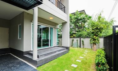 For Sale: Detached Houses at Sena Park Grand Ramindra (122 sq.wah | 6 Bedrooms | 6 Bathrooms | 4 Parking | Green Smart Design