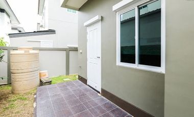 For Sale: Detached Houses at Sena Park Grand Ramindra (122 sq.wah | 6 Bedrooms | 6 Bathrooms | 4 Parking | Green Smart Design