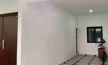 Rumah Mewah 2 Lantai di Colomadu dekat Solo Kota