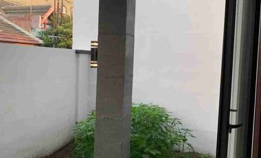 Rumah Mewah 2 Lantai di Colomadu dekat Solo Kota