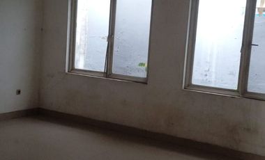 DISEWAKAN RUMAH CLUSTER THE ROYAL PALM, CENGKARENG