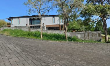 Dijual murah di bawah harga pasar tanah view laut dan lapangan golf di pecatu graha kuta selatan bali.