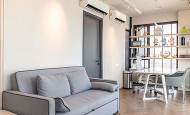 Beautiful Built-in! Private Corner Unit! Best View! For Sale: Chapter Chula–Samyan Condominium by Pruksa 45.78 sq.m | 2 Bedrooms