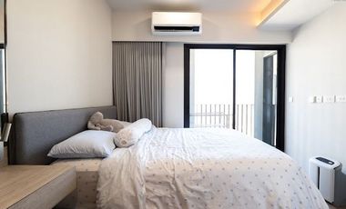 Beautiful Built-in! Private Corner Unit! Best View! For Sale: Chapter Chula–Samyan Condominium by Pruksa 45.78 sq.m | 2 Bedrooms