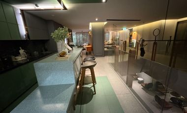 Beautiful Built-in! Private Corner Unit! Best View! For Sale: Chapter Chula–Samyan Condominium by Pruksa 45.78 sq.m | 2 Bedrooms