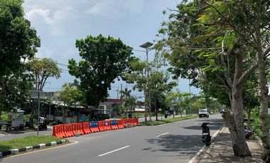 Land along the southern ring road near Sunsetland