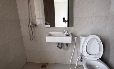 Ready-to-move-in house for rent in Park Serpong