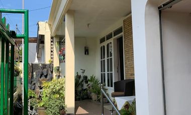 Rumah Nyaman 4 KT di Jl Teluk Weda Arjosari Blimbing Malang