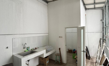 Citraland Rumah Bagus 2 Lantai disewakan cepat