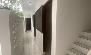 FOR RENT and SALE Luxury 5 Bedroom House with 3 Bedrooms and 2 Car Carport, Strategic Location in North Cipete
