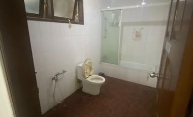 FOR RENT and SALE Luxury 5 Bedroom House with 3 Bedrooms and 2 Car Carport, Strategic Location in North Cipete