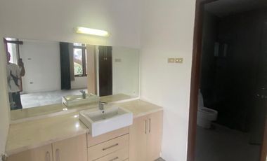 FOR RENT and SALE Luxury 5 Bedroom House with 3 Bedrooms and 2 Car Carport, Strategic Location in North Cipete