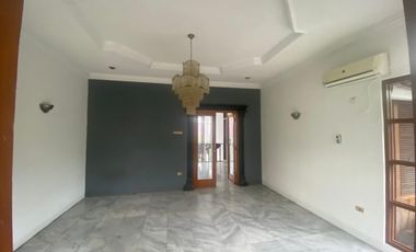 FOR RENT and SALE Luxury 5 Bedroom House with 3 Bedrooms and 2 Car Carport, Strategic Location in North Cipete