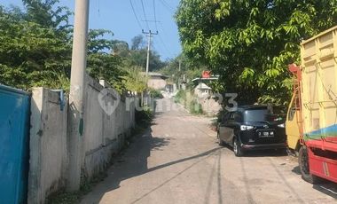 Di jual cepat gudang eks pabrik sepeda di Kerkoff