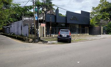 Dijual Cepat Rumah Strategis Jl.Enim Demang Lebar Daun Palembang