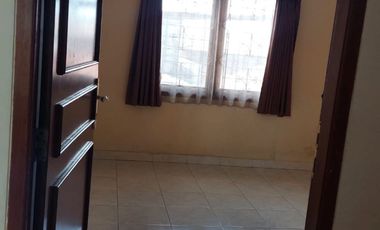 SEWA RUMAH MEWAH STRATEGIS DEKAT GOR CITRA CIKURA BANDUNG