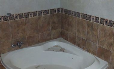 SEWA RUMAH MEWAH STRATEGIS DEKAT GOR CITRA CIKURA BANDUNG