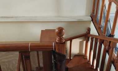 SEWA RUMAH MEWAH STRATEGIS DEKAT GOR CITRA CIKURA BANDUNG