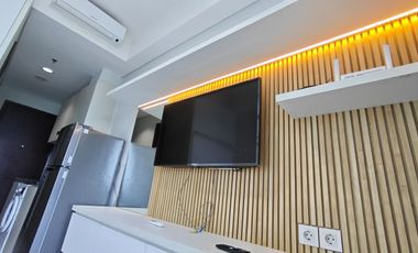 Apartemen Puri Mansion Disewakan Tipe Studio Favorit 21 m2 Kondisi Furnish Interior Estetik Senada Harga Termurah 24 Juta/Tahun