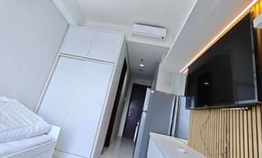 Apartemen Puri Mansion Disewakan Tipe Studio Favorit 21 m2 Kondisi Furnish Interior Estetik Senada Harga Termurah 24 Juta/Tahun
