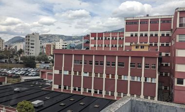 CASA RENTERA DE VENTA QUITO SECTOR SWISS HOTEL