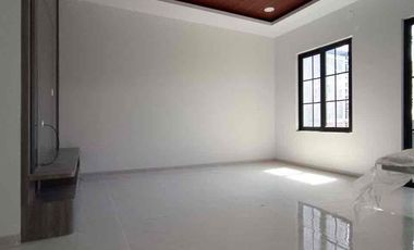 Jual Cepat Rumah Mewah Bukit Indah Sukajadi GKI TGR Golf Batam Center