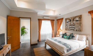 FOR SALE 4BR BEST LOCATION NEAR FINNS DAN BRAWA BEACH IN CANGGU