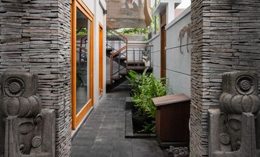 FOR SALE 4BR BEST LOCATION NEAR FINNS DAN BRAWA BEACH IN CANGGU