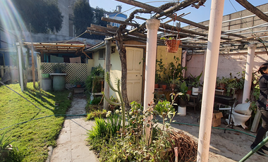 Arriendo de Gran Casa Familiar con Dos Departamentos Independientes en La Calera!