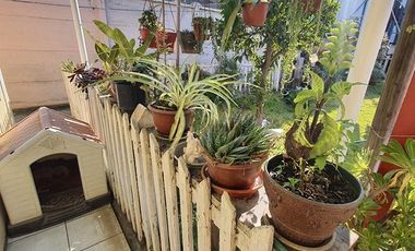 Arriendo de Gran Casa Familiar con Dos Departamentos Independientes en La Calera!