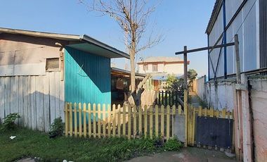 Arriendo de Gran Casa Familiar con Dos Departamentos Independientes en La Calera!