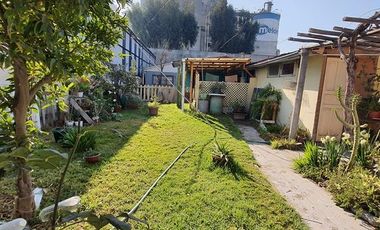 Arriendo de Gran Casa Familiar con Dos Departamentos Independientes en La Calera!