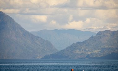Parcela de 5000m2 con vista al Lago en Exclusivo Condominio con acceso a Lago Ranco, Futrono