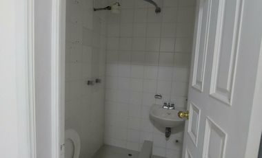 Departamento de arriendo alquiler en Cuenca Ave. Ordoñez lazo sector Hotel Oro Verde a pocos minutos del centro historico