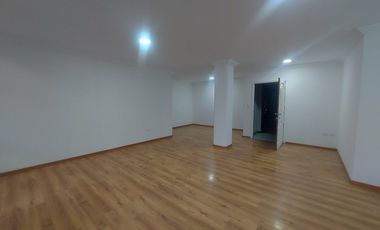 Departamento de arriendo alquiler en Cuenca Ave. Ordoñez lazo sector Hotel Oro Verde a pocos minutos del centro historico