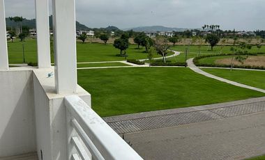 Terreno en venta, Parques de Batán