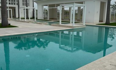 Terreno en venta, Parques de Batán