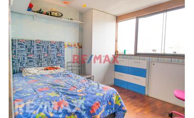 VENDO DUPLEX  + AIRES + COCHERA EN HIGUERETA - SURCO (202M2 -A 1 CUADRA DE PEDRO VENTURO Y 3 CUADRAS AV AVIACIÓN)