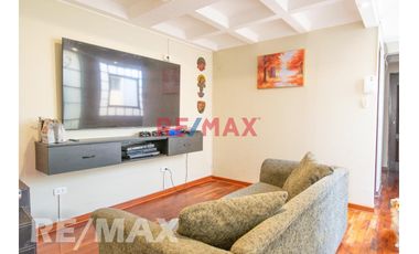 VENDO DUPLEX  + AIRES + COCHERA EN HIGUERETA - SURCO (202M2 -A 1 CUADRA DE PEDRO VENTURO Y 3 CUADRAS AV AVIACIÓN)