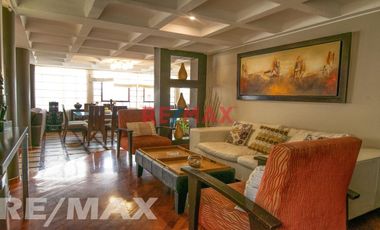 VENDO DUPLEX  + AIRES + COCHERA EN HIGUERETA - SURCO (202M2 -A 1 CUADRA DE PEDRO VENTURO Y 3 CUADRAS AV AVIACIÓN)