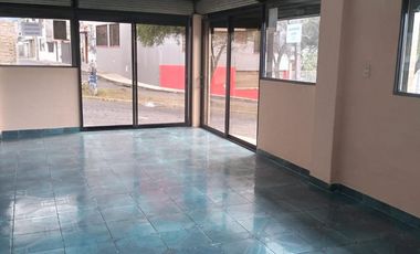 Edificio rentero en venta sector Carcelén