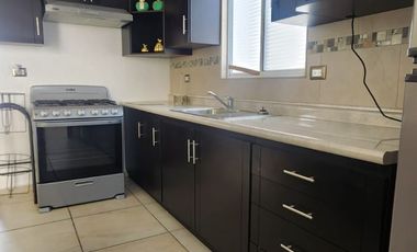 Casa Amueblada en Fracc. EL Capitan