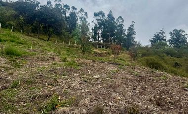 TERRENO con Espectacular Vista EN VENTA ubicado en Challuabamba