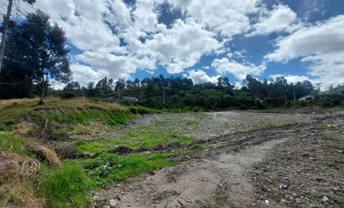 Terreno industrial comercial de venta en Cuenca sector panamericana norte, km 14. Precio de oportunidad sector Petro-Ecuador
