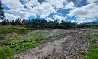 Terreno industrial comercial de venta en Cuenca sector panamericana norte, km 14. Precio de oportunidad sector Petro-Ecuador