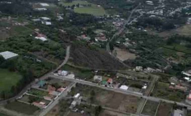 TERRENOS EN GUAYLLABAMBA A 10 MINUTOS DE EL PARQUE CENTRAL