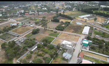 TERRENOS EN GUAYLLABAMBA A 10 MINUTOS DE EL PARQUE CENTRAL