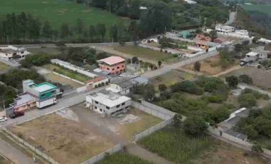 TERRENOS EN GUAYLLABAMBA A 10 MINUTOS DE EL PARQUE CENTRAL
