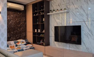 Disewakan rumah Golf Island furnish